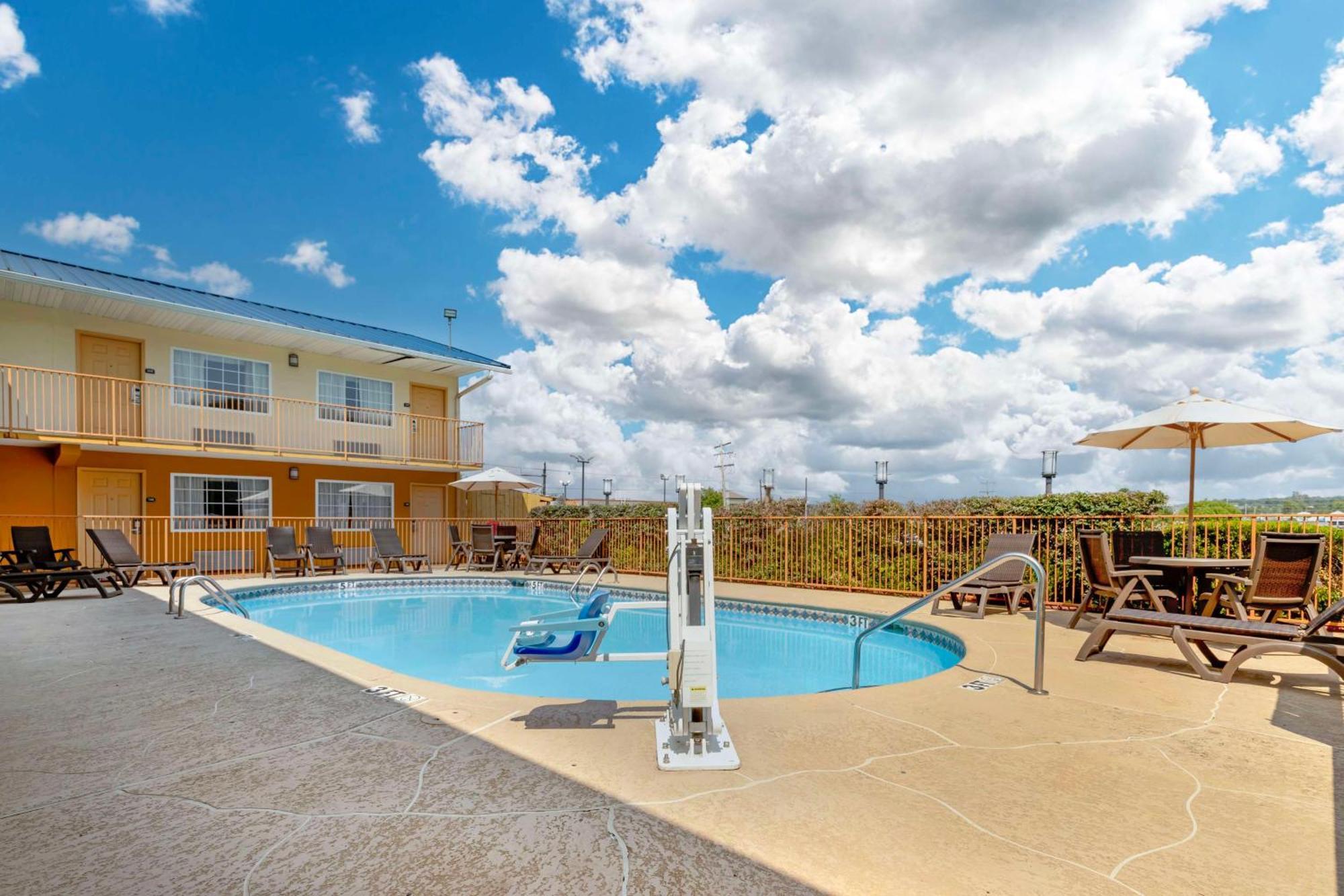 Best Western Van Buren Inn Exterior photo